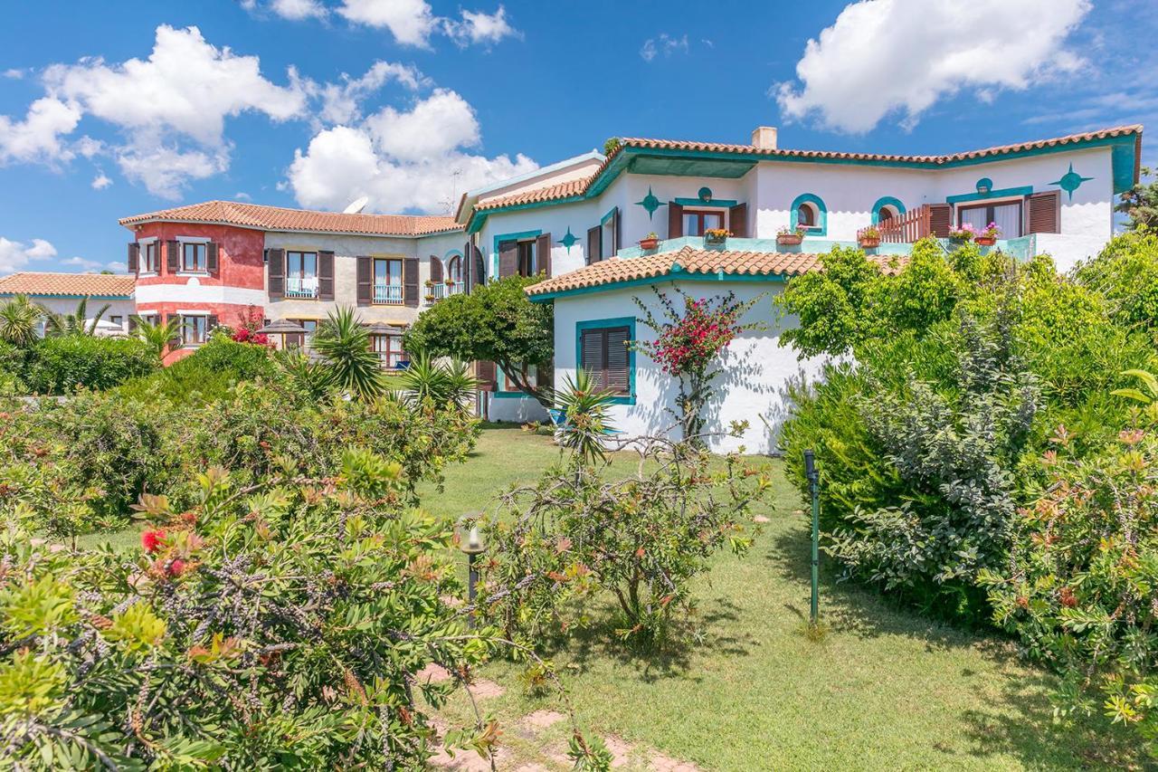 Hotel Stefania Boutique Hotel By The Beach Olbia Exterior foto